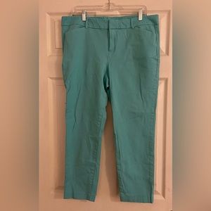 Old Navy Pixie Cut Jeans